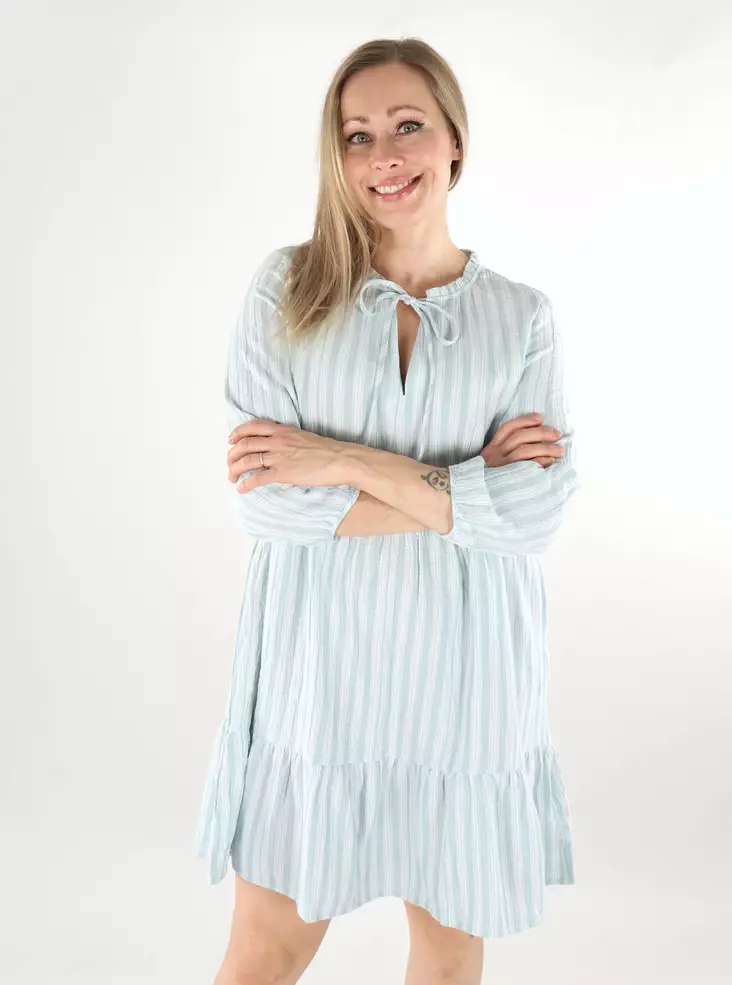 Vero Moda mekko/tunika Nanna 3/4 mintunvihreä/valkoinen - Mekot ja tunikat - 138560 - 1
