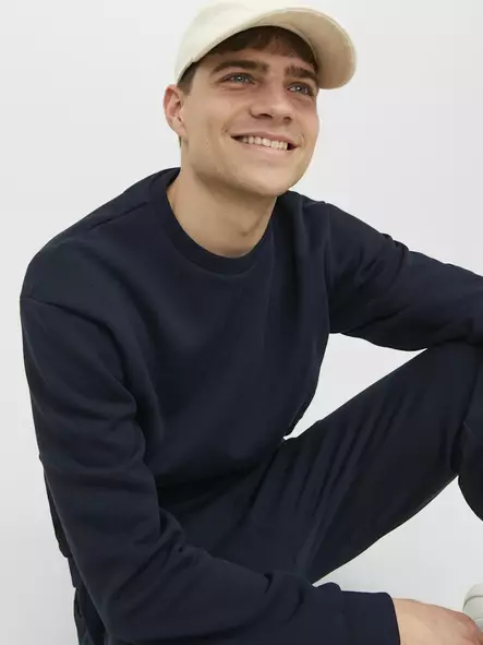 Jack&Jones herrtröja JJEBRADLEY Sweat marinblå kavaj - Tröjor för herrar - 140161 - 1
