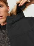 Jack&Jones Parka Kappa Wing svart - Jackor och parkas för herrar - 134711 - 2