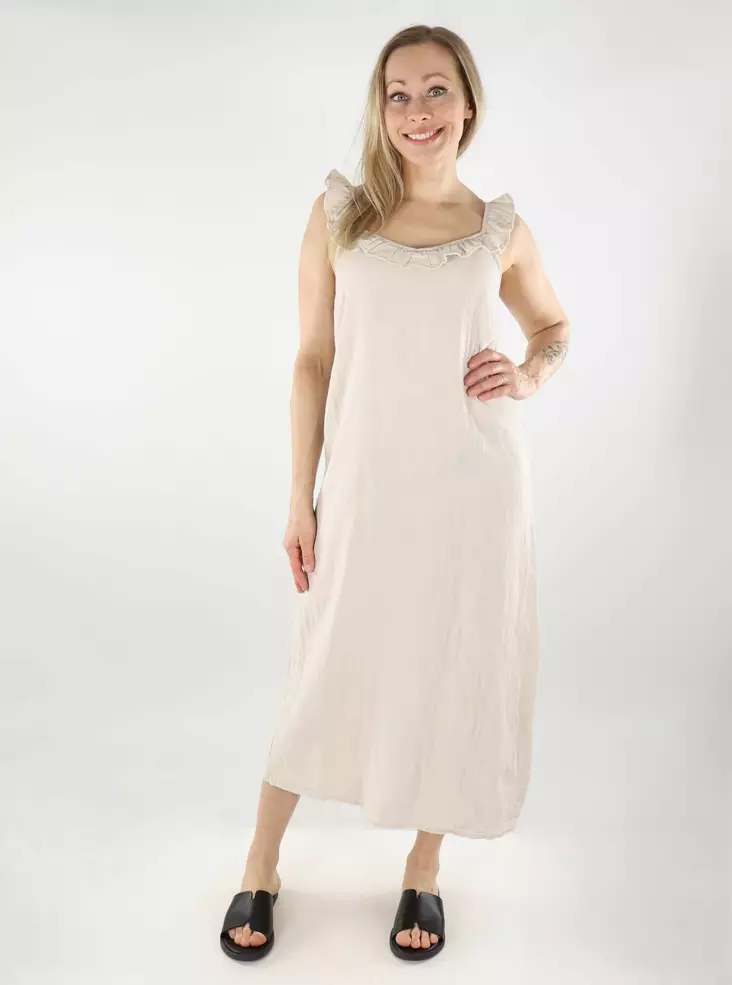 Pieces luomupuuvillainen mekko Sastina Midi beige - Mekot ja tunikat - 138721 - 1