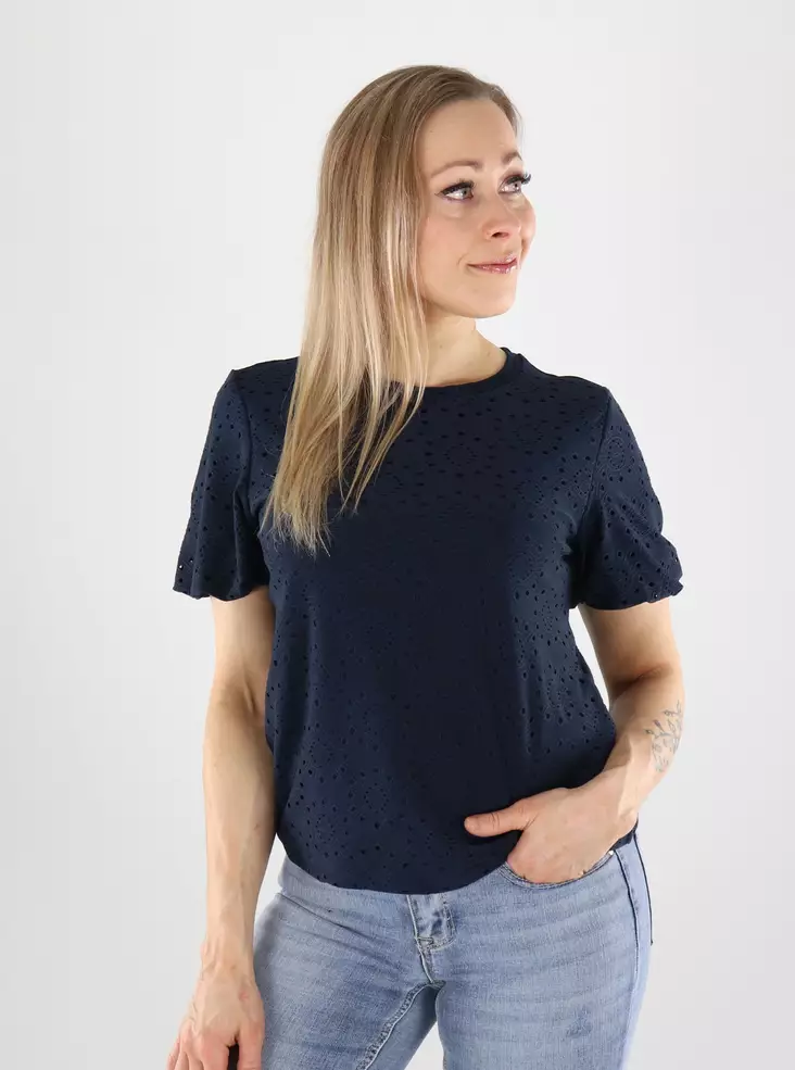 Vero Moda naisten reikäkuvioitu t-paita Tassa navy blazer - T-shirts för damer - 140991 - 1