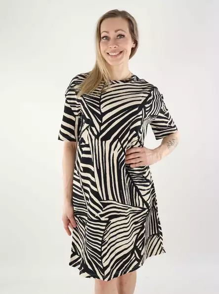 JDY oversize-mallinen mekko Debbie vaalea/musta - Mekot ja tunikat - 140452 - 1