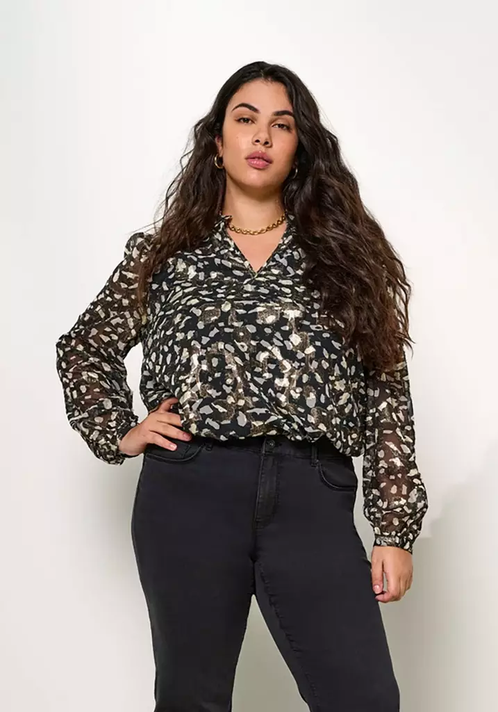 Only Carmakoma naisten pluskoon paita Maliko V-Neck musta - Naisten pitkähihaiset paidat - 137523 - 1