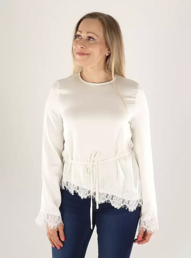 Vero Moda naisten paita Miro lace luonnonvalkoinen - Långärmade tröjor för damer - 141373 - 1