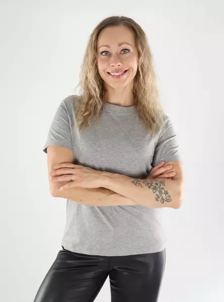 Vero Moda naisten luomupuuvillainen t-paita Paulina harmaa/hopea - Naisten T-paidat - 139504 - 1