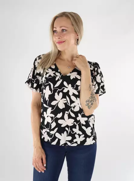 Vila naisten t-paita Weta V-neck musta/kukkakuosi - Naisten T-paidat - 136455 - 1