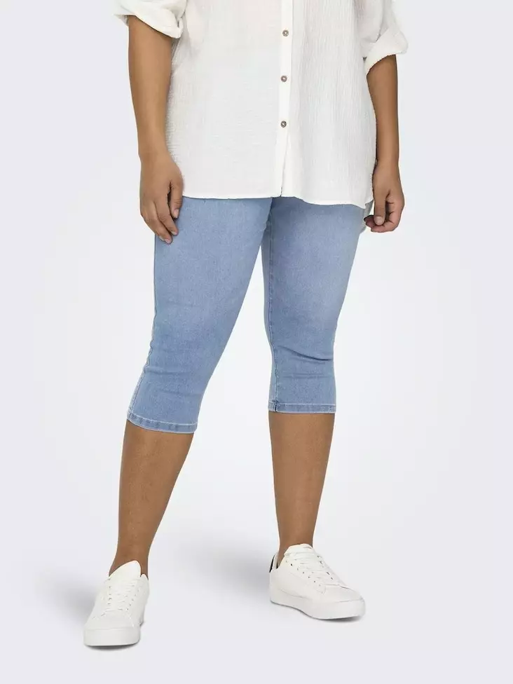 Only Carmakoma pluskoon caprit Augusta HW knickers vaaleansininen - Naisten shortsit ja caprit - 136425 - 1
