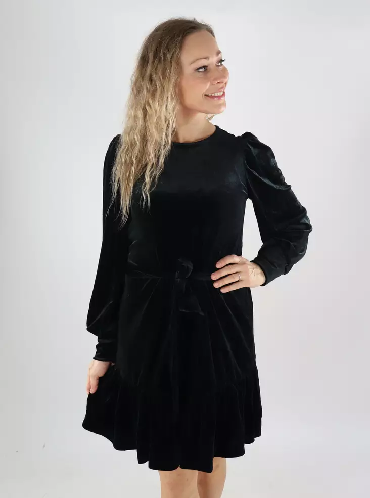 Vila samettimekko Emily O-Neck musta - Mekot ja tunikat - 139455 - 1