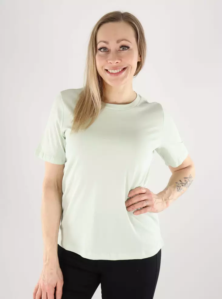 Only naisten t-paita Only Tee vaaleanvihreä - T-shirts för damer - 140325 - 1