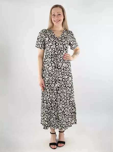 Vero Moda kukkakuosinen mekko Alba Calf musta/valkoinen - Mekot ja tunikat - 138126 - 1