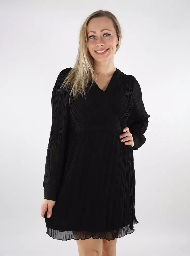 Only pliseerattu mekko Ofelia Plisse musta - Mekot ja tunikat - 137216 - 1