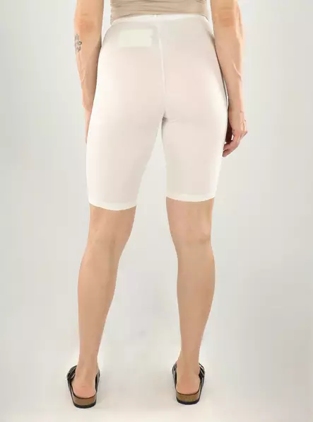 JDY naisten shortsit Ava biker cloud dancer - Naisten shortsit ja caprit - 140977 - 2