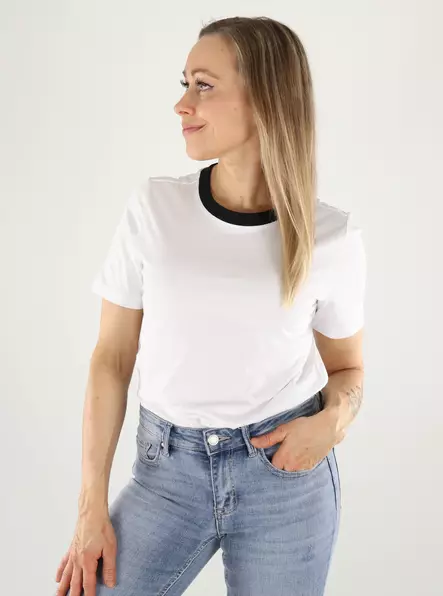 Vero Moda naisten t-paita Paulina valkoinen/musta - T-shirts för damer - 140967 - 1