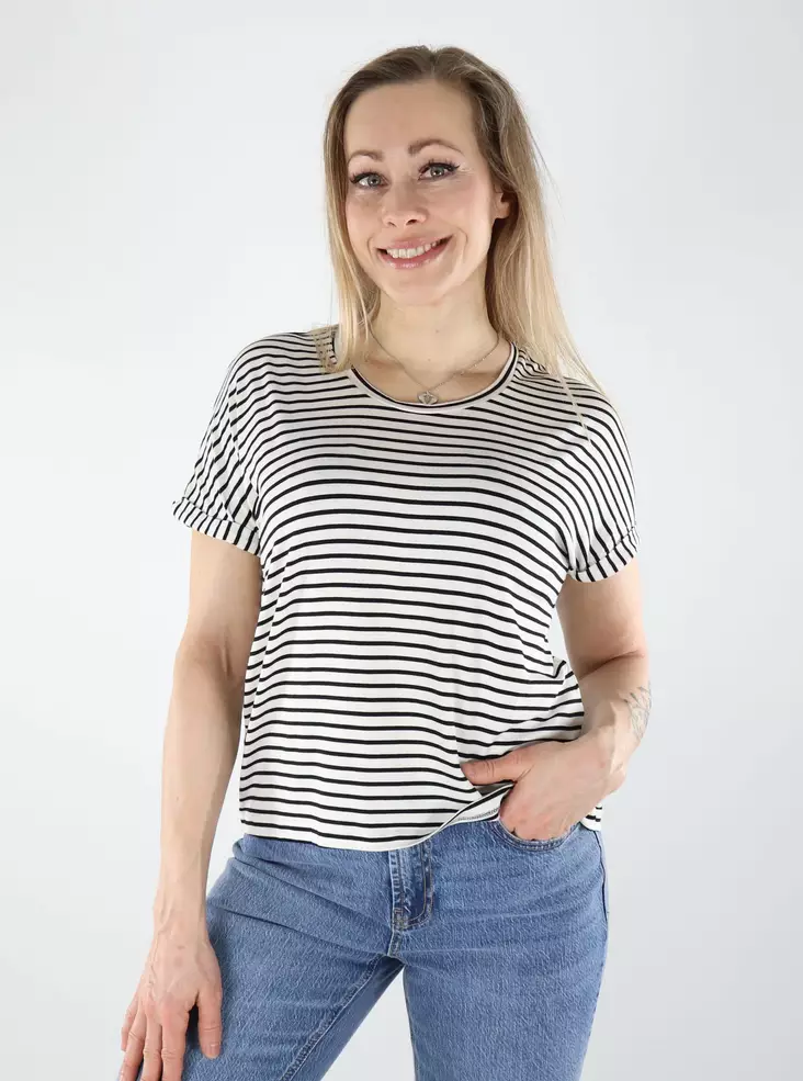 JDY naisten raidallinen t-paita Sissy O-Neck valkoinen/musta - T-shirts för damer - 140437 - 1