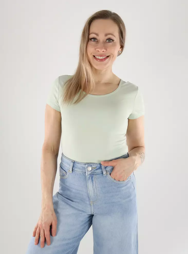 Only naisten t-paita Live love vaaleanvihreä - T-shirts för damer - 140818 - 1