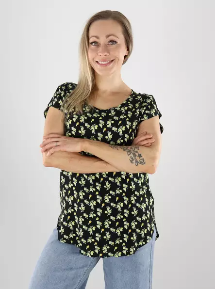 Only naisten t-paita Nova musta/kuviollinen - T-shirts för damer - 141179 - 1
