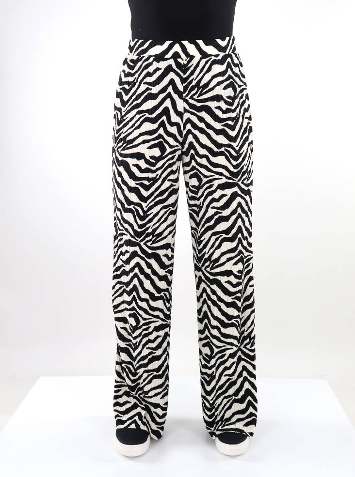 Dambyxor med vida ben JDYBravo Plisse svart - Byxor för damer - 135479 - 1