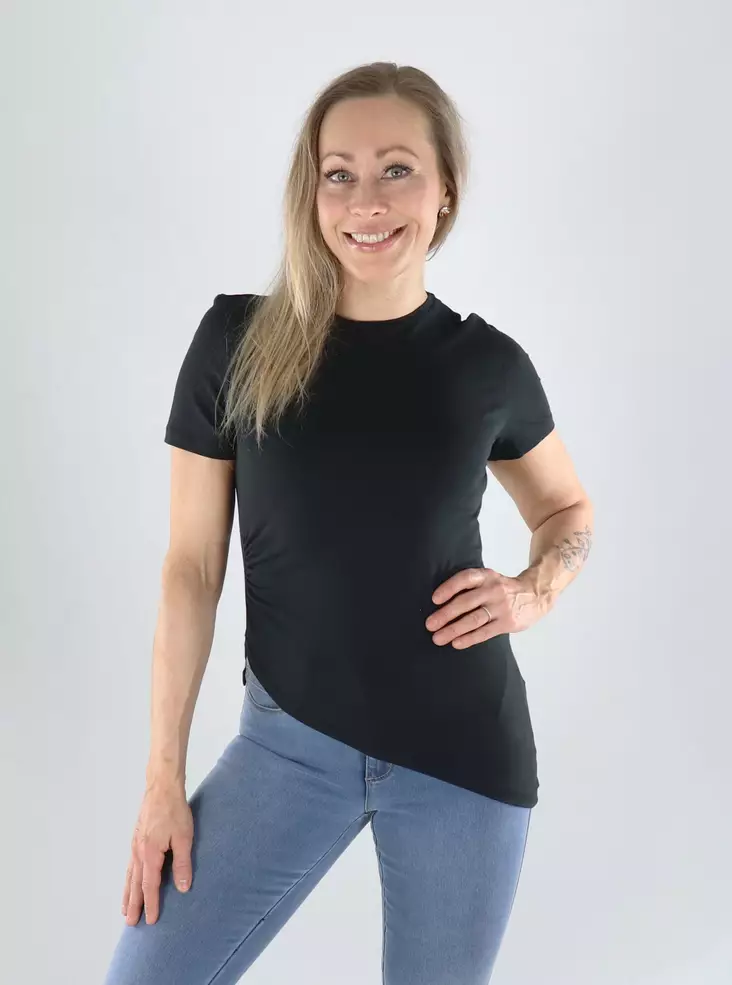 Only naisten t-paita Lise ruching musta - T-shirts för damer - 141259 - 1
