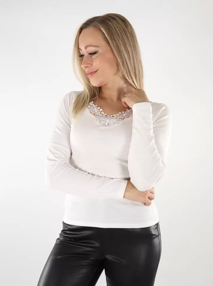 Only naisten paita Kira New Lace valkoinen - Naisten pitkähihaiset paidat - 136909 - 1