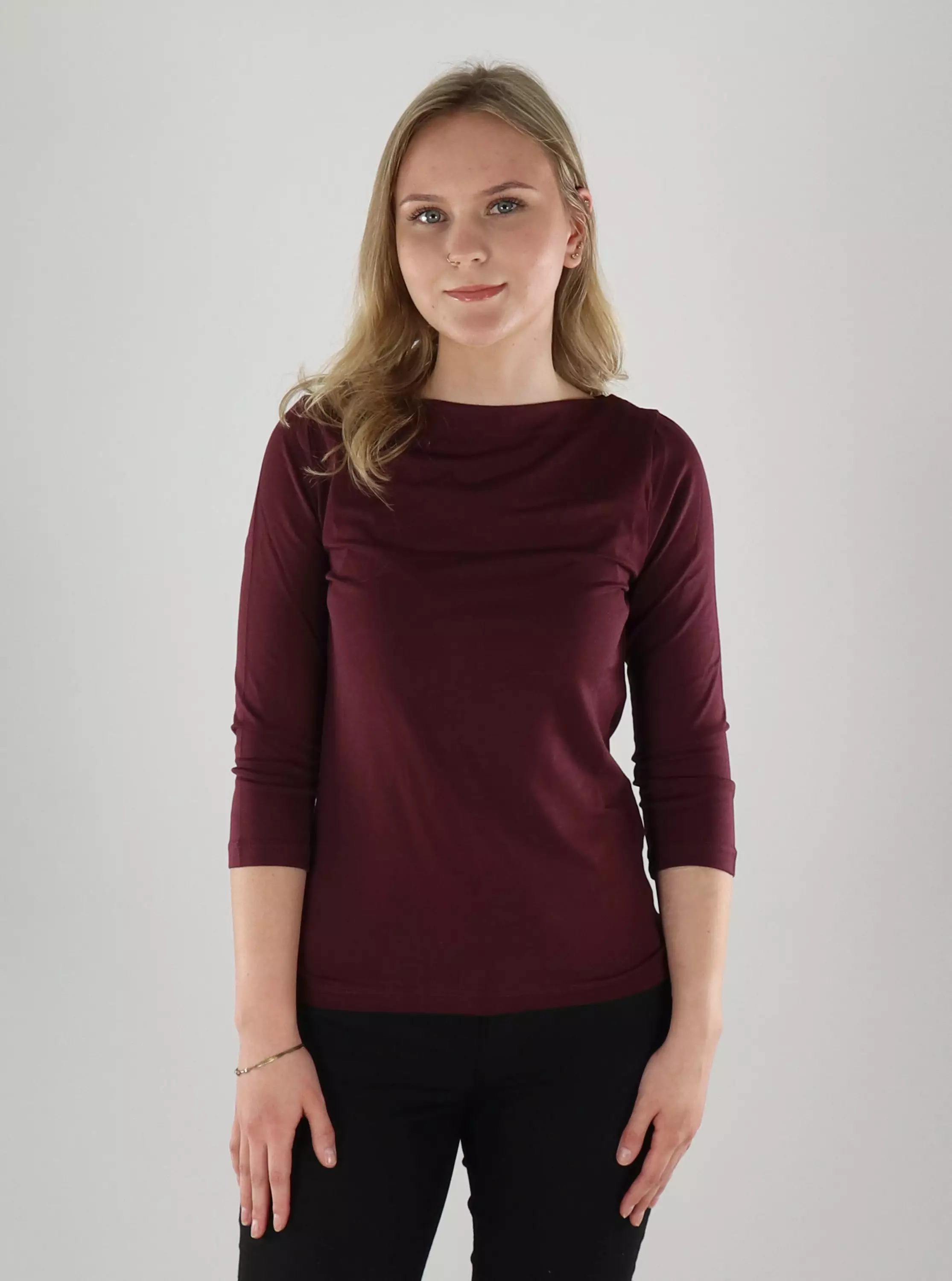 Vero Moda naisten paita Panda modal viininpunainen